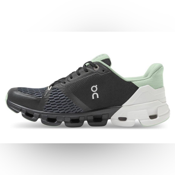 ON Women’s Cloudflyer Running Shoes - Picture 5 of 5